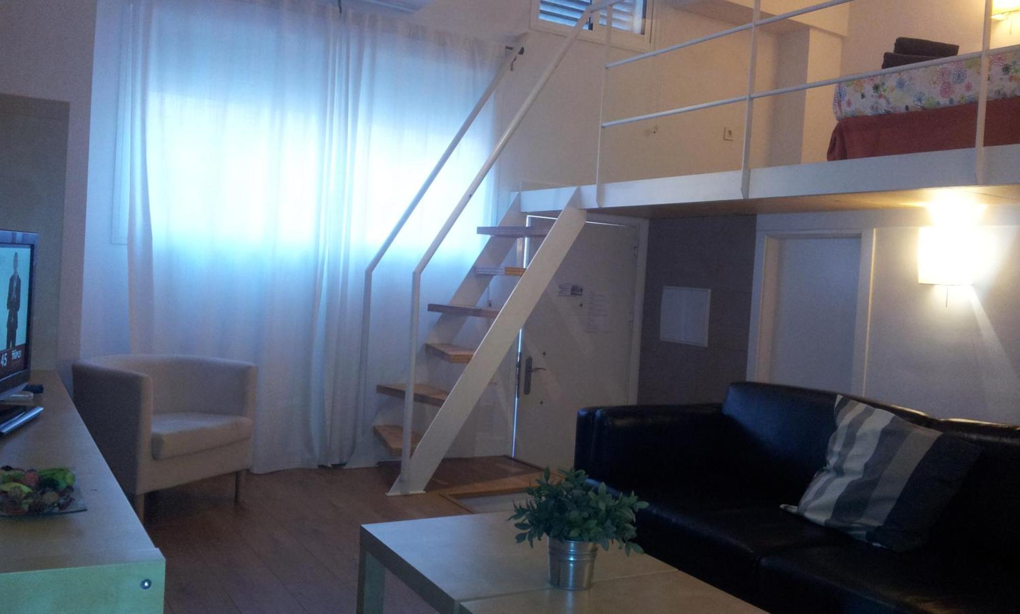 Apartamentos Clavero Málaga Szoba fotó