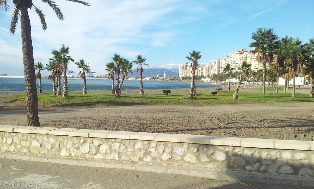 Apartamentos Clavero Málaga Szoba fotó