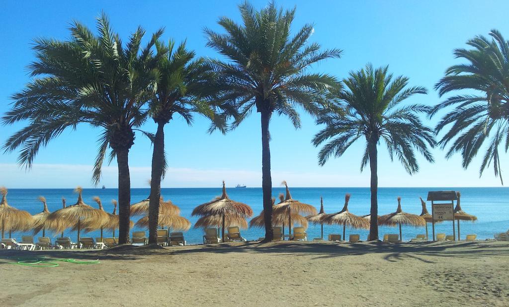 Apartamentos Clavero Málaga Szoba fotó