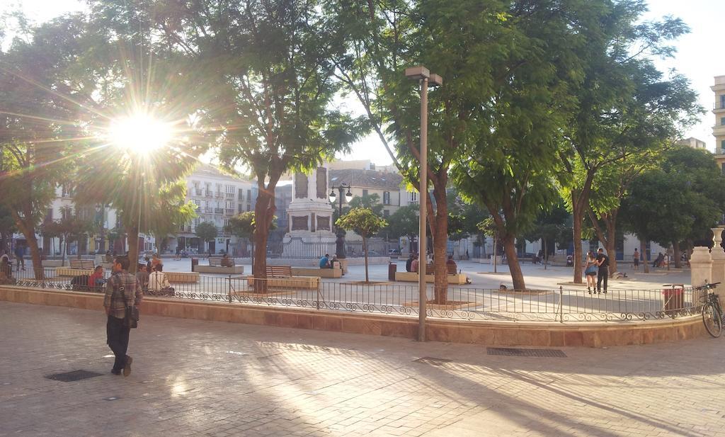 Apartamentos Clavero Málaga Szoba fotó