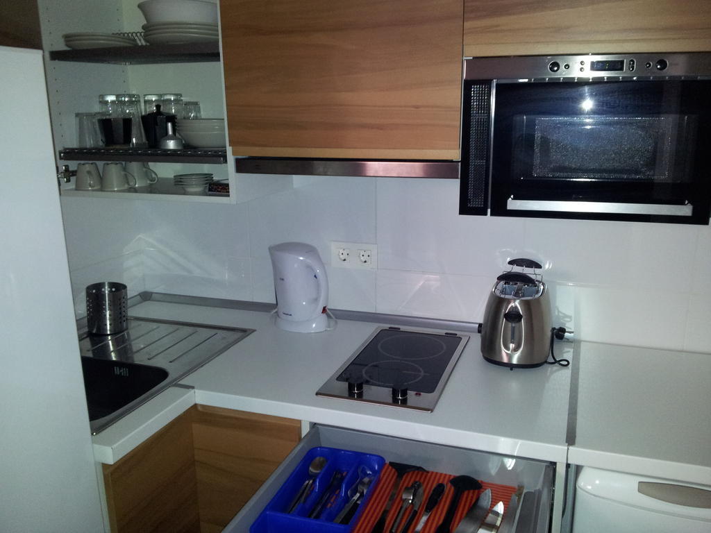 Apartamentos Clavero Málaga Szoba fotó