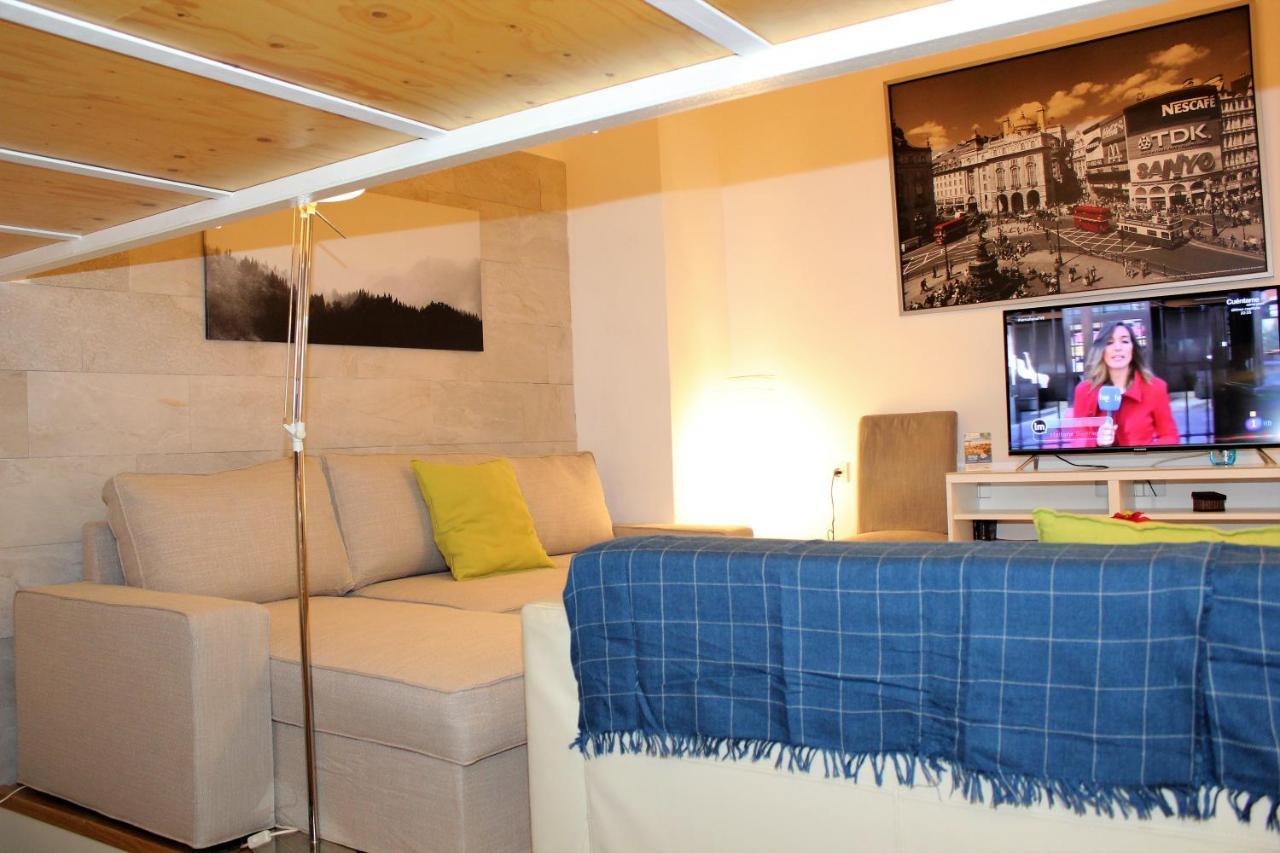 Apartamentos Clavero Málaga Kültér fotó